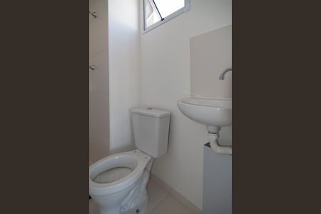 Studio para alugar com 24m², 0 quarto e sem vaga Studio para alugar com 24m², 0 quarto e sem vagaBanheiro