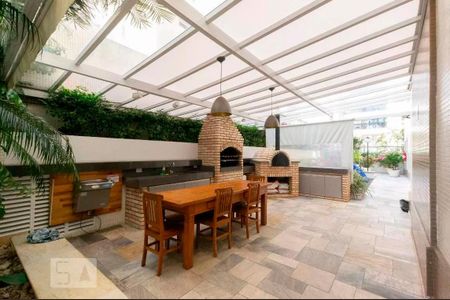 Apartamento para alugar com 118m², 3 quartos e 2 vagasÁrea comum - Churrasqueira