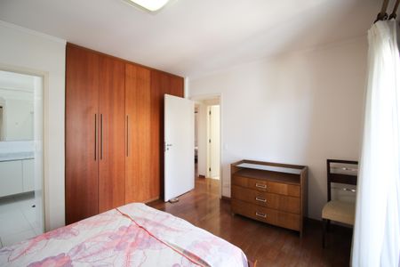 Apartamento para alugar com 118m², 3 quartos e 2 vagasSuíte 