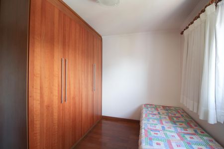 Apartamento para alugar com 118m², 3 quartos e 2 vagasQuarto 2