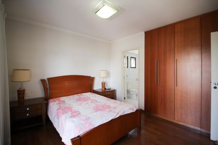 Apartamento para alugar com 118m², 3 quartos e 2 vagasSuíte 