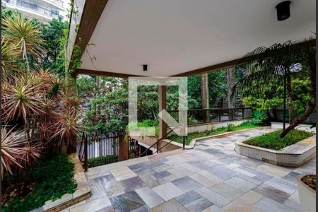 Apartamento para alugar com 118m², 3 quartos e 2 vagasEntrada