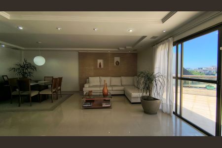 Apartamento à venda com 340m², 3 quartos e 2 vagasSala