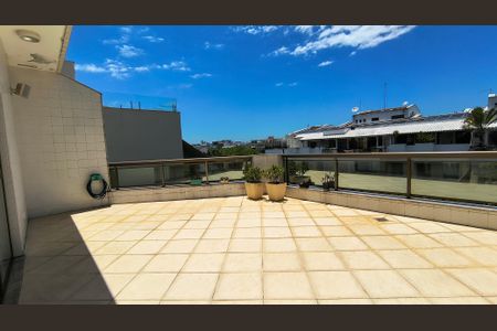 Apartamento à venda com 340m², 3 quartos e 2 vagasVaranda 