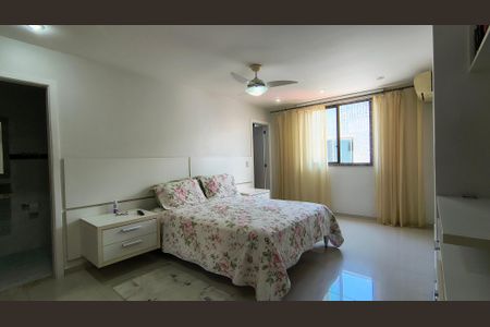 Apartamento à venda com 340m², 3 quartos e 2 vagasSuíte 1