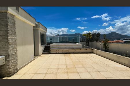 Apartamento à venda com 340m², 3 quartos e 2 vagasCobertura 