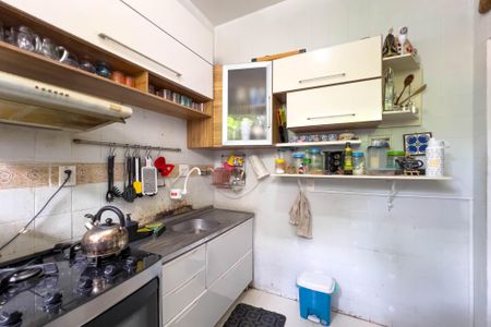 Apartamento à venda com 110m², 3 quartos e 10 vagasCozinha e área de serviço 