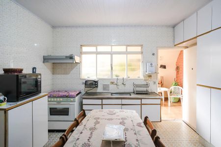 Casa à venda com 288m², 4 quartos e 2 vagasCozinha