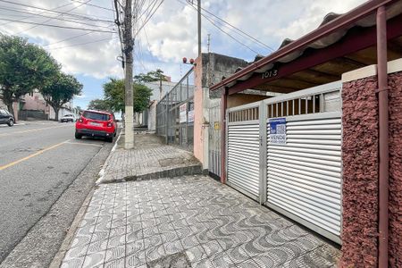 Casa à venda com 288m², 4 quartos e 2 vagasFachada + plaquinha
