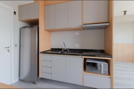Studio para alugar com 28m², 1 quarto e sem vaga Studio para alugar com 28m², 1 quarto e sem vagaCozinha