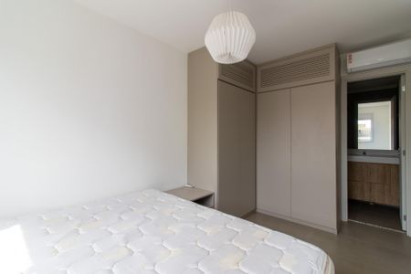 Apartamento para alugar com 61m², 2 quartos e 1 vagaSuite