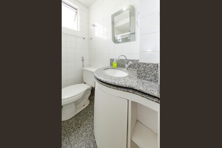 Apartamento à venda com 80m², 2 quartos e sem vaga Apartamento à venda com 80m², 2 quartos e sem vagaBanheiro