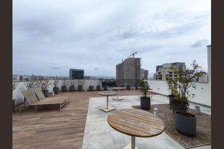 Studio para alugar com 28m², 1 quarto e sem vaga Studio para alugar com 28m², 1 quarto e sem vagaTerraço