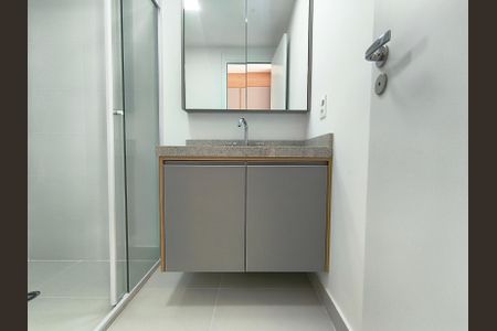 Studio para alugar com 28m², 1 quarto e sem vaga Studio para alugar com 28m², 1 quarto e sem vagaBanheiro