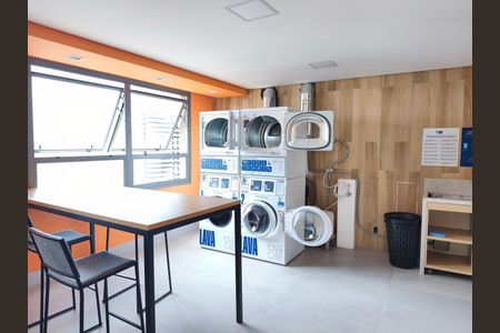 Studio para alugar com 28m², 1 quarto e sem vaga Studio para alugar com 28m², 1 quarto e sem vagaLavanderia