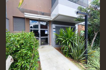 Studio para alugar com 28m², 1 quarto e sem vaga Studio para alugar com 28m², 1 quarto e sem vagaFachada + Plaquinha