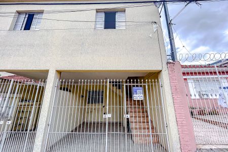 Casa para alugar com 83m², 3 quartos e 1 vagaFachada com Plaquinha