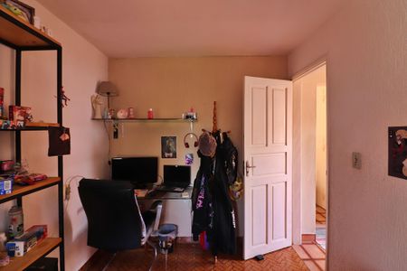 Casa à venda com 500m², 3 quartos e 2 vagasQuarto 2