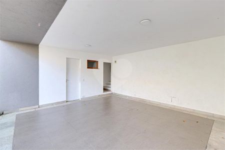 Casa à venda com 4 quartos, 321m² em Santo Amaro, São Paulo