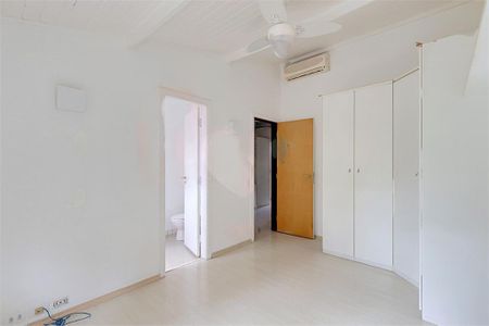 Casa à venda com 4 quartos, 321m² em Santo Amaro, São Paulo