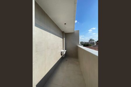 Casa à venda com 120m², 4 quartos e 2 vagas
