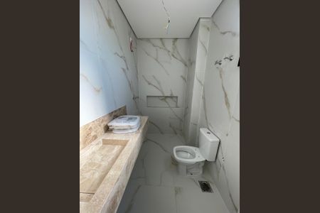 Casa à venda com 120m², 4 quartos e 2 vagas