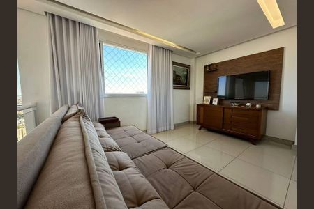 Casa à venda com 4 quartos, 244m² em Liberdade, Belo Horizonte