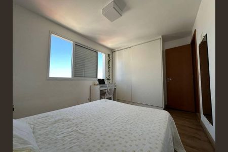 Casa à venda com 4 quartos, 244m² em Liberdade, Belo Horizonte