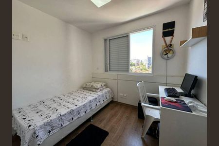 Casa à venda com 244m², 4 quartos e 3 vagas