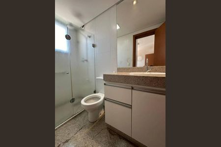 Casa à venda com 244m², 4 quartos e 3 vagas