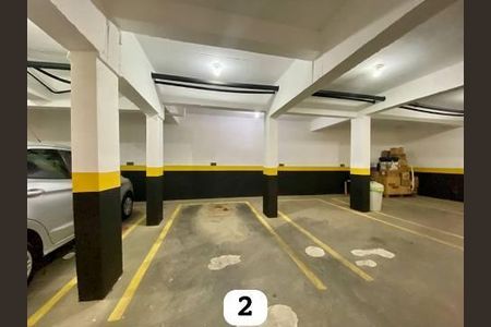 Casa à venda com 97m², 4 quartos e 2 vagas