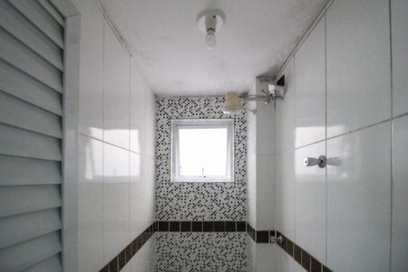 Studio para alugar com 30m², 1 quarto e sem vaga Studio para alugar com 30m², 1 quarto e sem vagaBanheiro