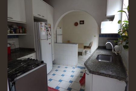 Casa à venda com 3 quartos, 189m² em Cambuci, São Paulo