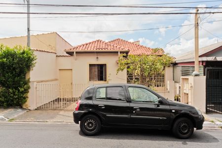 Casa à venda com 180m², 3 quartos e 3 vagasFachada