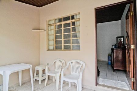 Casa à venda com 180m², 3 quartos e 3 vagasÁrea externa