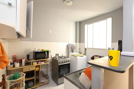 Apartamento à venda com 2 quartos, 43m² em Jardim Riacho das Pedras, Contagem