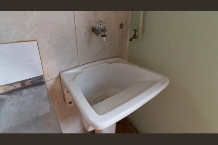 Casa para alugar com 50m², 1 quarto e sem vaga Casa para alugar com 50m², 1 quarto e sem vagaCozinha e Área de Serviço