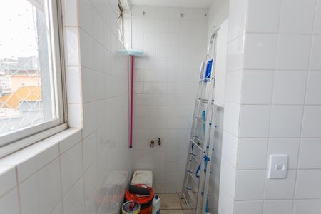 Apartamento para alugar com 60m², 2 quartos e 1 vagaÁrea de Serviço