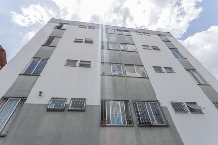 Apartamento para alugar com 60m², 2 quartos e 1 vagaFachada do Bloco