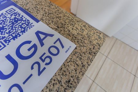 Apartamento para alugar com 60m², 2 quartos e 1 vagaPlaquinha Instada