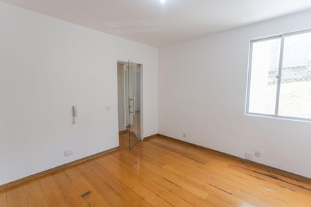 Sala de apartamento para alugar com 2 quartos, 60m² em Vila Bom Retiro, Belo Horizonte