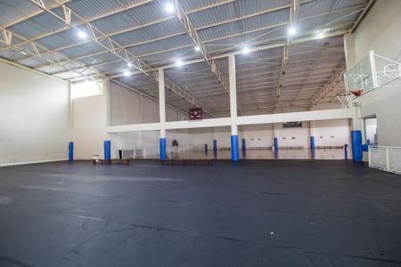 Casa de condomínio para alugar com 460m², 3 quartos e 4 vagas Casa de condomínio para alugar com 460m², 3 quartos e 4 vagasQuadra Esportiva