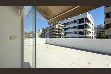 Casa para alugar com 314m², 4 quartos e 2 vagasVaranda