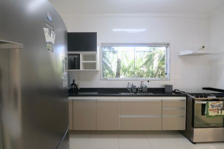 Casa para alugar com 314m², 4 quartos e 2 vagasCozinha