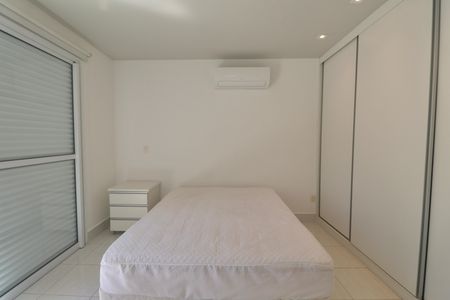 Casa para alugar com 314m², 4 quartos e 2 vagasSuíte 1