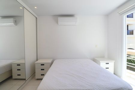 Casa para alugar com 314m², 4 quartos e 2 vagasSuíte 2