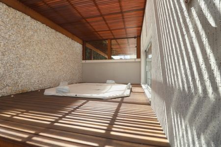 Casa para alugar com 314m², 4 quartos e 2 vagasQuintal