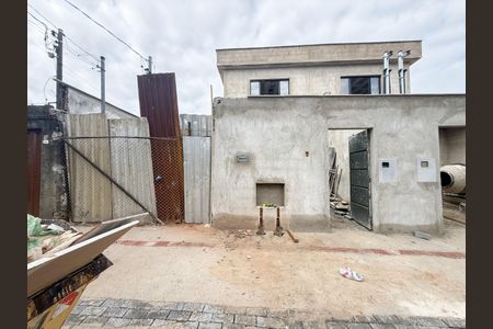 Fachada de casa para alugar com 3 quartos, 140m² em Fonte Grande, Contagem
