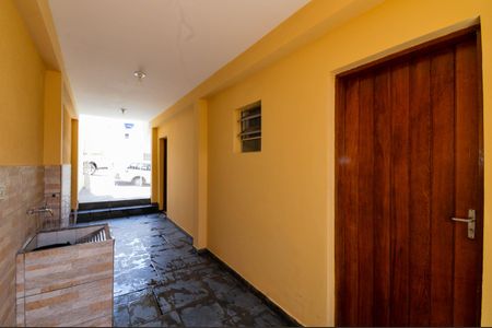 Casa para alugar com 150m², 2 quartos e 1 vagaÁrea de Serviço