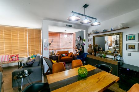 Apartamento à venda com 3 quartos, 106m² em Funcionários, Belo Horizonte